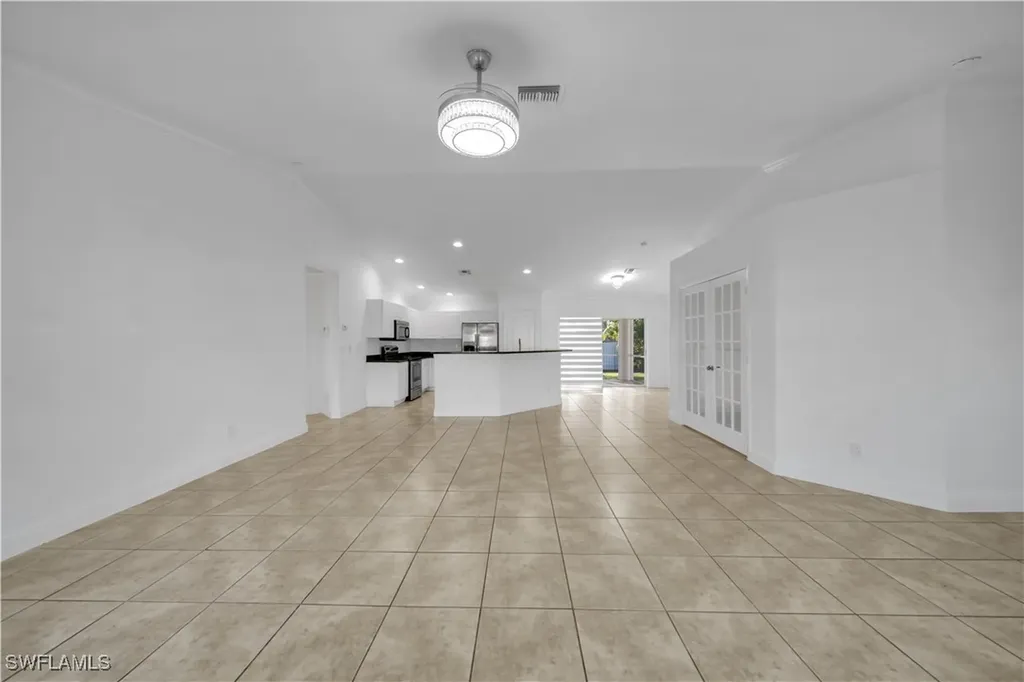 1207 NW 21st Avenue Cape Coral FL 33993