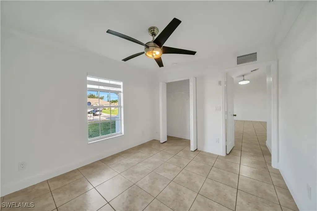 1207 NW 21st Avenue Cape Coral FL 33993