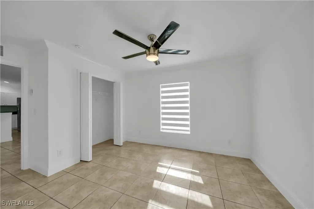 1207 NW 21st Avenue Cape Coral FL 33993