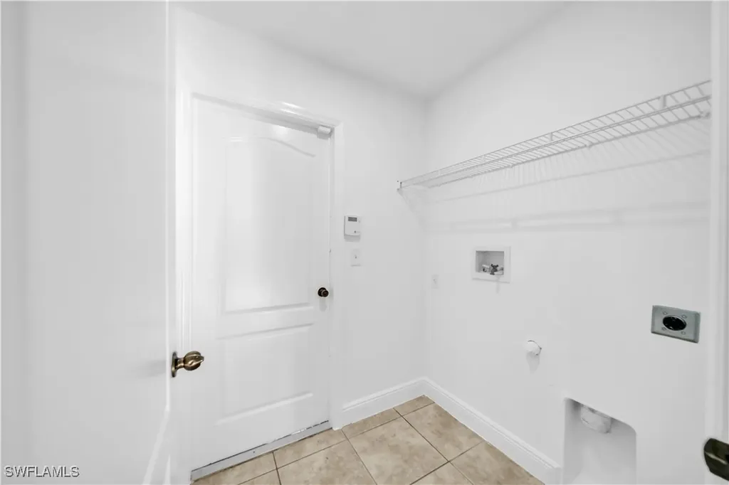1207 NW 21st Avenue Cape Coral FL 33993