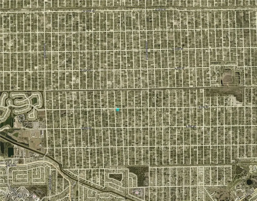 15 W 7th Street Lehigh Acres FL 33972