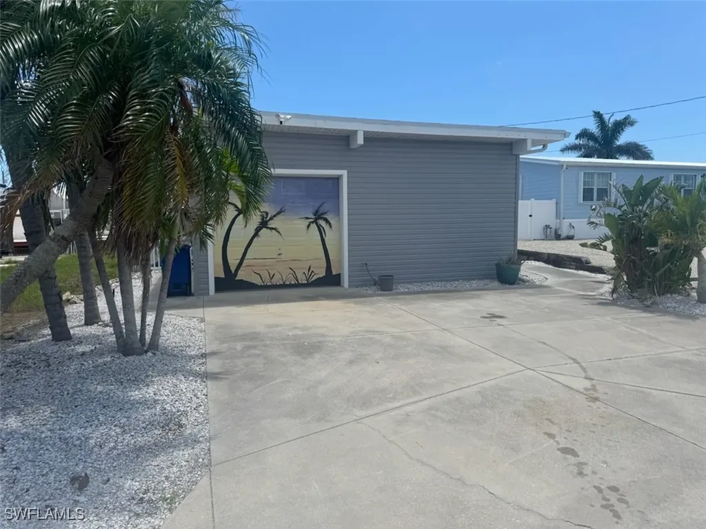 3827 Coconut Drive St. James City FL 33956