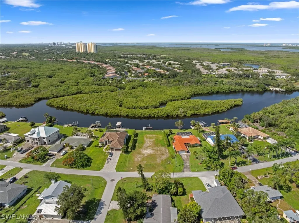 4947 Riverside Drive Estero FL 33928