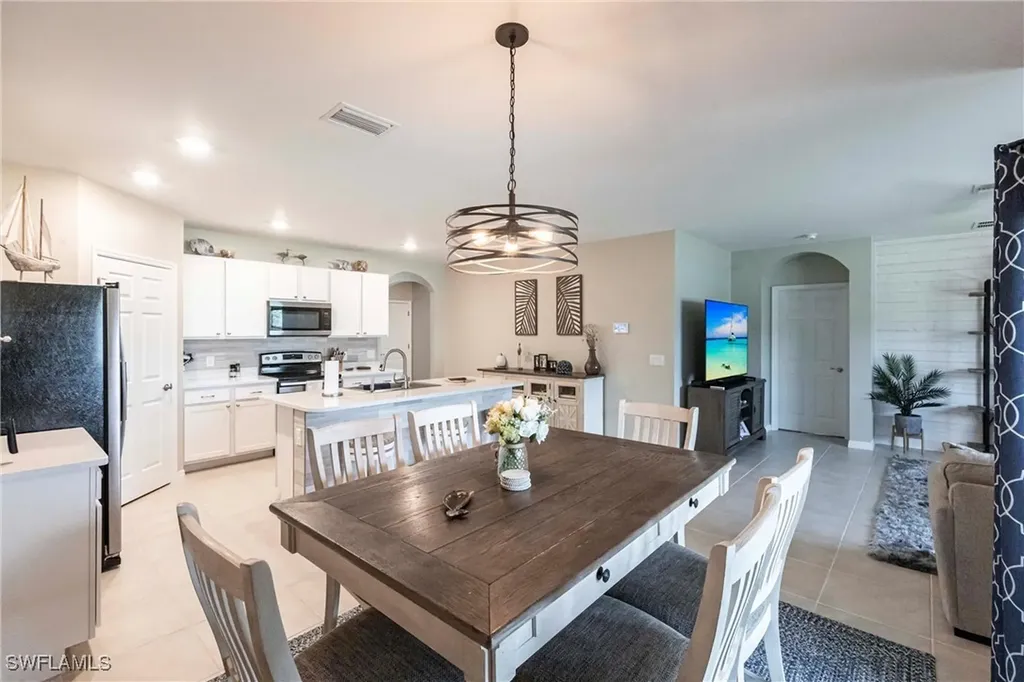 2716 Merida Lane Cape Coral FL 33909