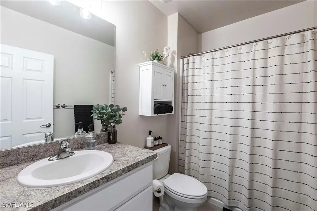 2716 Merida Lane Cape Coral FL 33909
