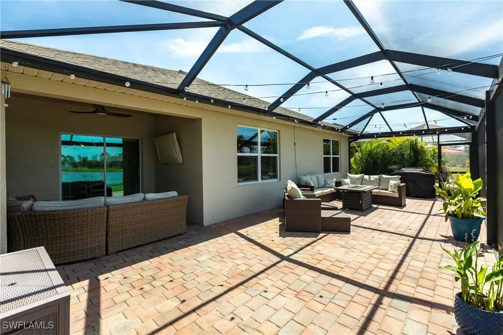 2716 Merida Lane Cape Coral FL 33909