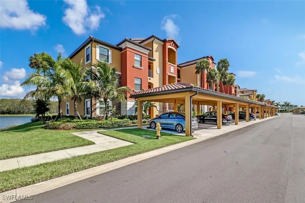 9566 Trevi Court Naples FL 34113