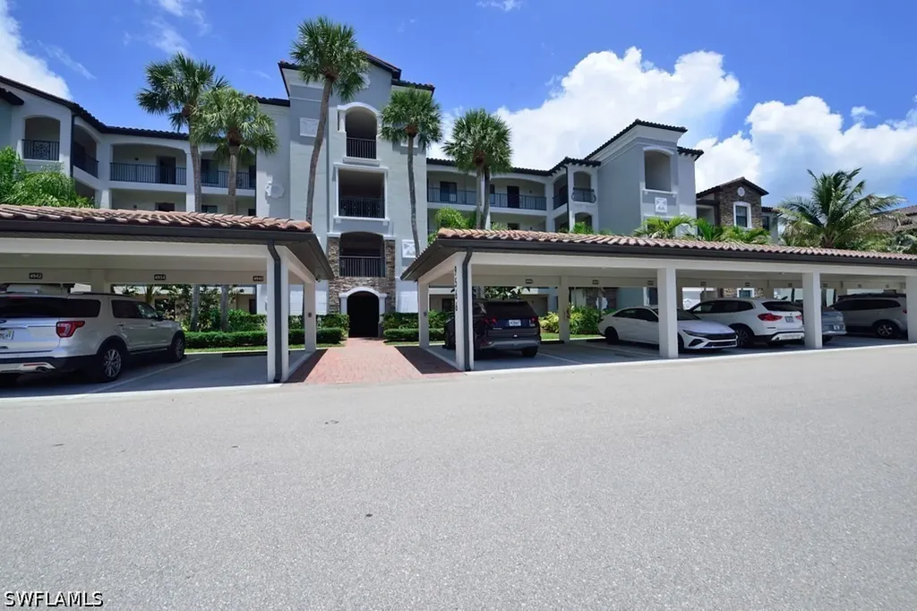 9566 Trevi Court Naples FL 34113