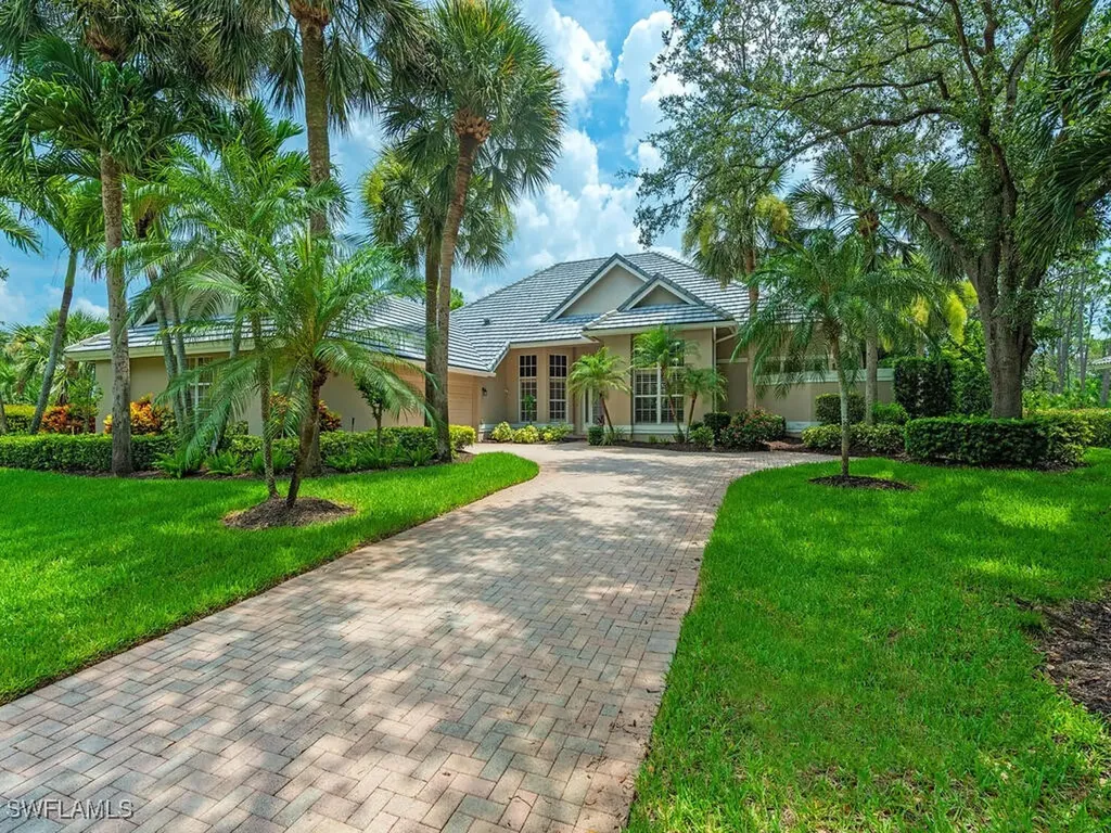 24891 Goldcrest Drive Bonita Springs FL 34134