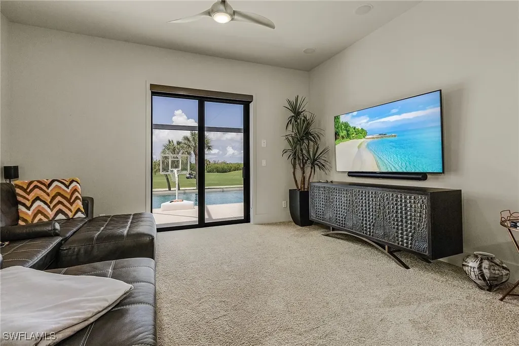 11695 Royal Tee Circle Cape Coral FL 33991