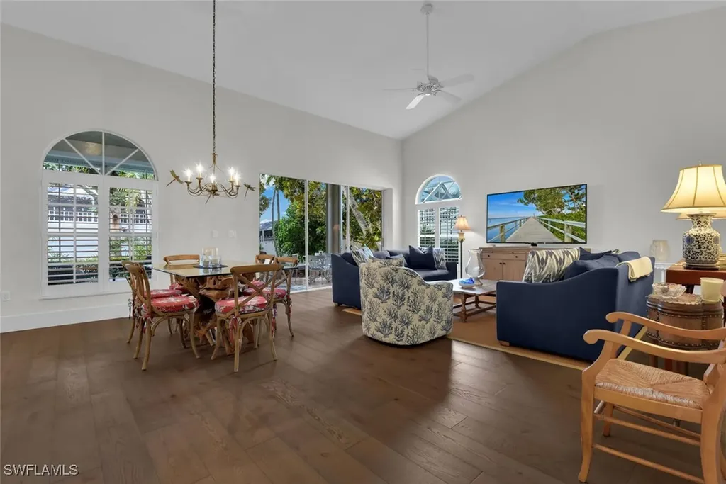 2124 Paget Circle Naples FL 34112