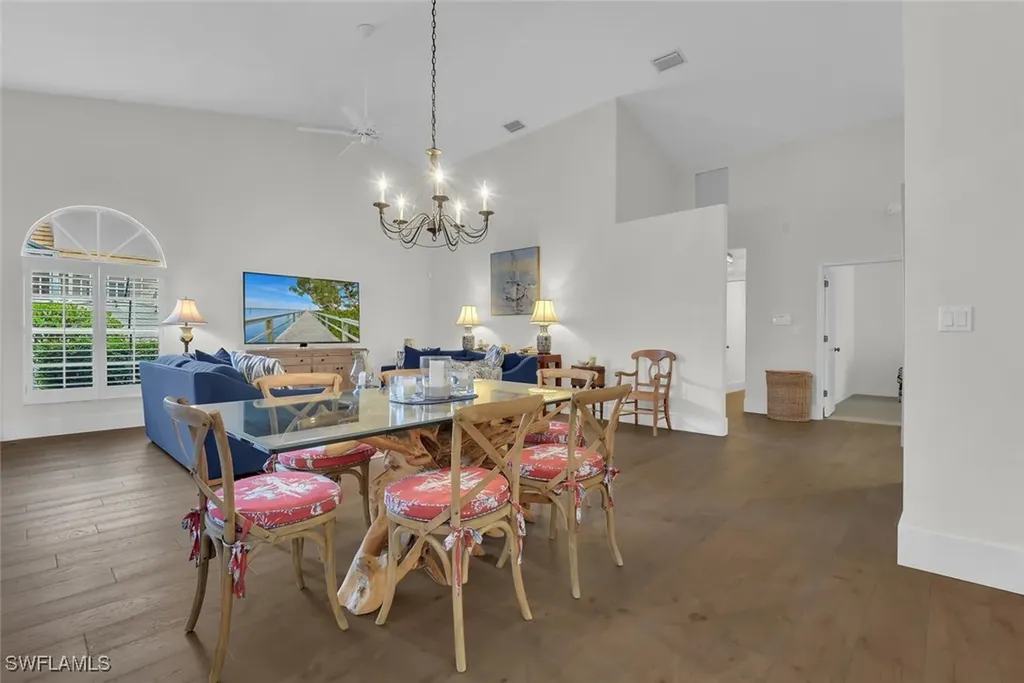 2124 Paget Circle Naples FL 34112