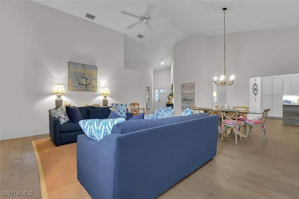 2124 Paget Circle Naples FL 34112