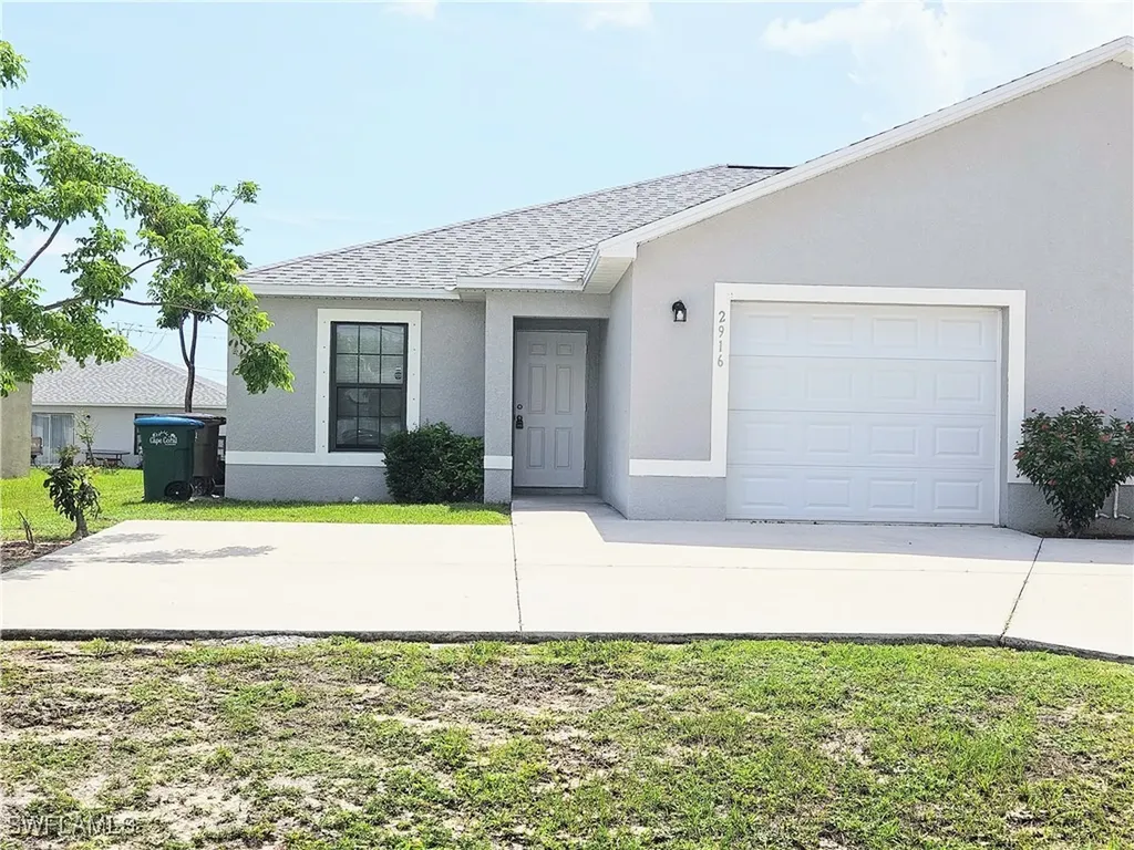 2916 SW 7th Place Cape Coral FL 33914