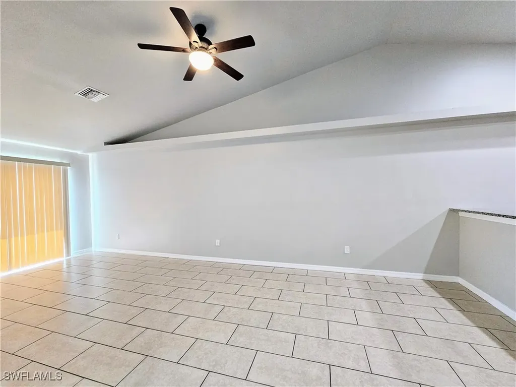 2916 SW 7th Place Cape Coral FL 33914