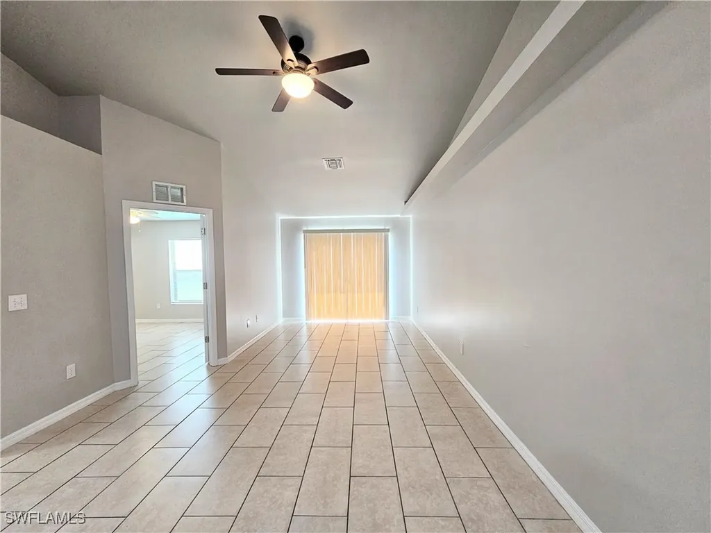 2916 SW 7th Place Cape Coral FL 33914