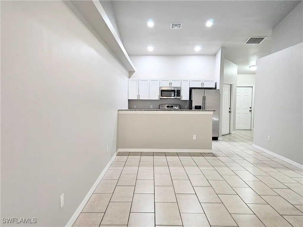 2916 SW 7th Place Cape Coral FL 33914