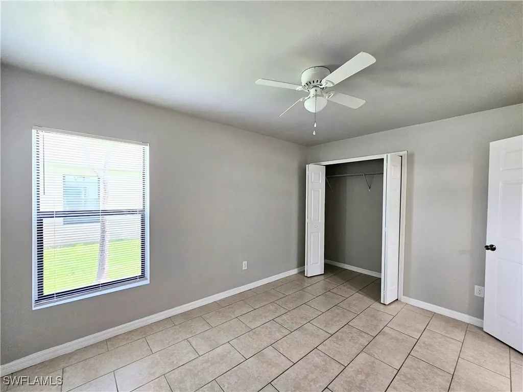 2916 SW 7th Place Cape Coral FL 33914