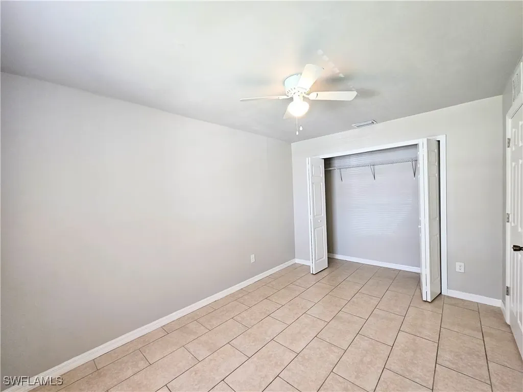 2916 SW 7th Place Cape Coral FL 33914