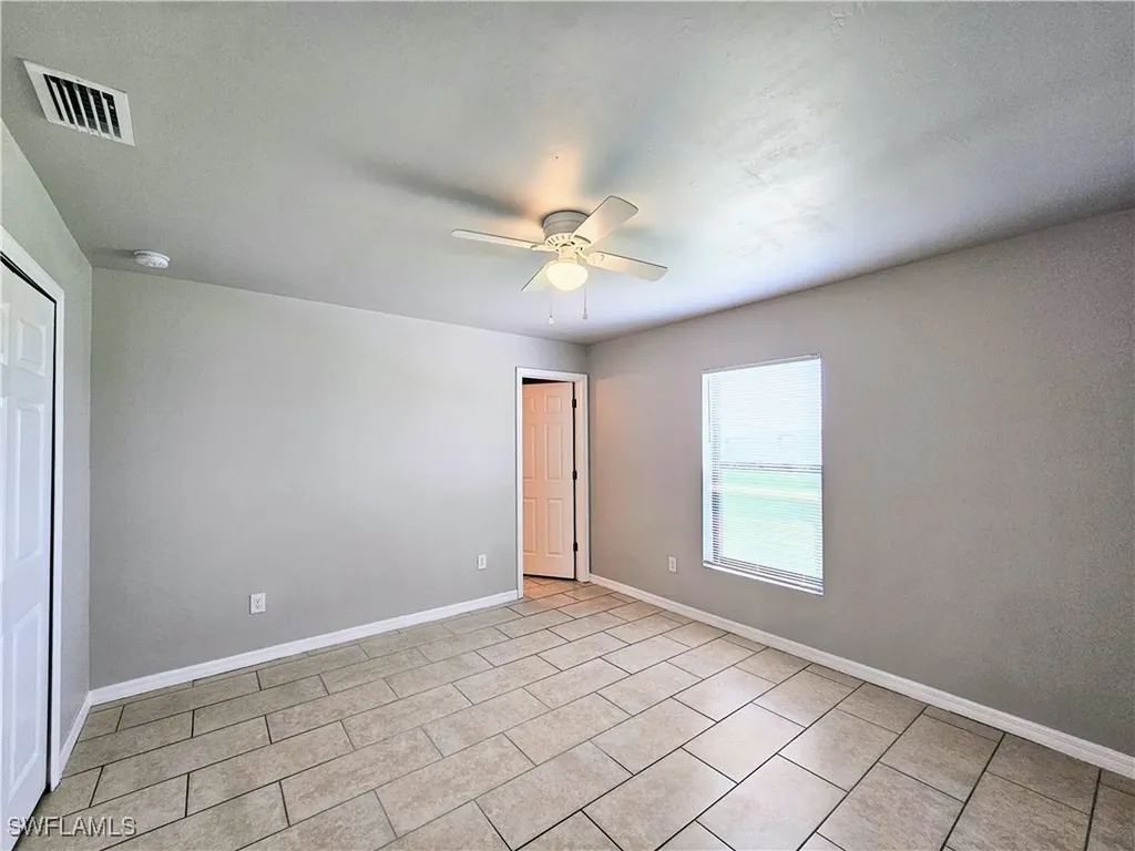 2916 SW 7th Place Cape Coral FL 33914