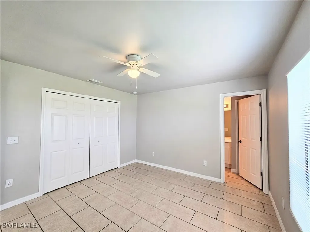 2916 SW 7th Place Cape Coral FL 33914