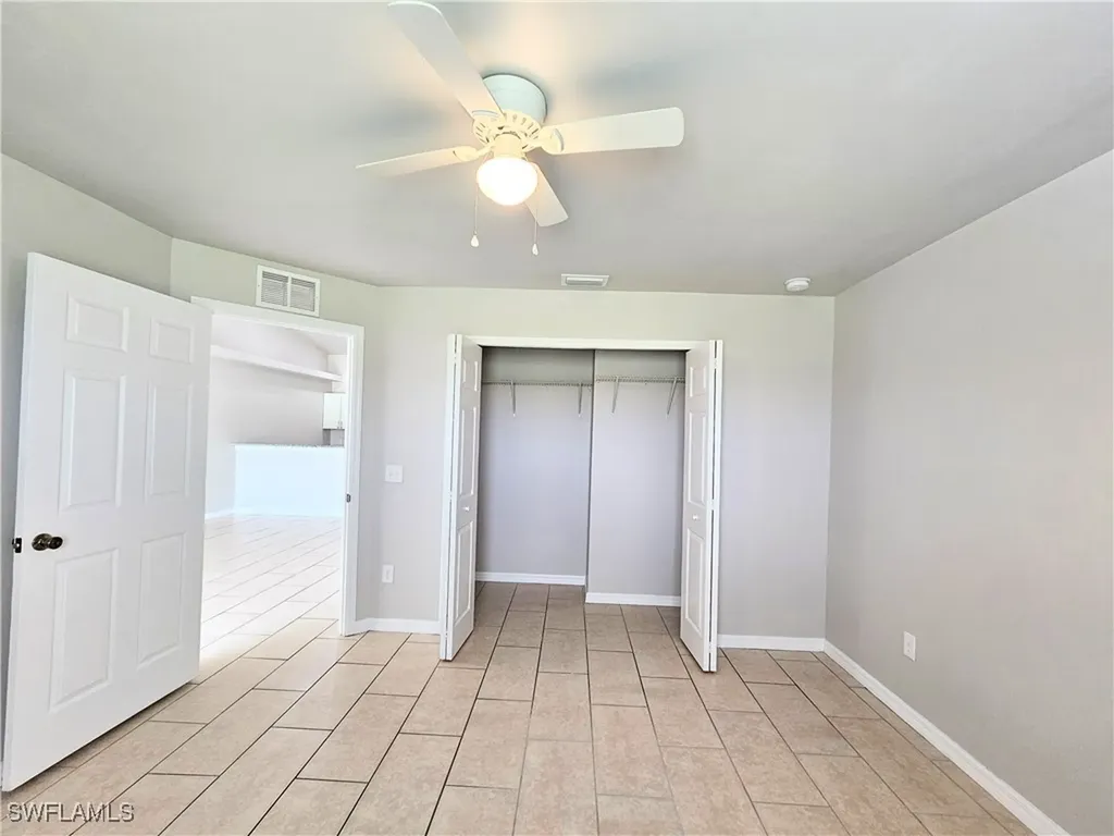 2916 SW 7th Place Cape Coral FL 33914