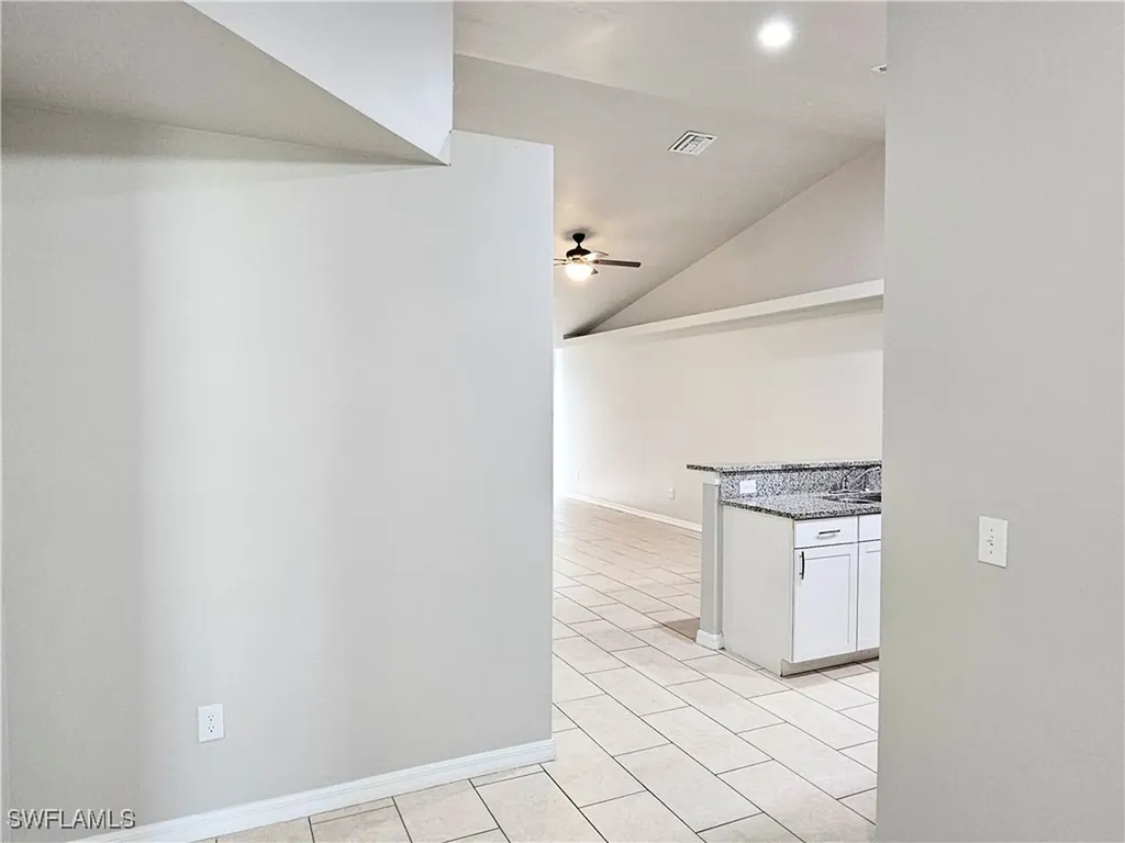 2916 SW 7th Place Cape Coral FL 33914