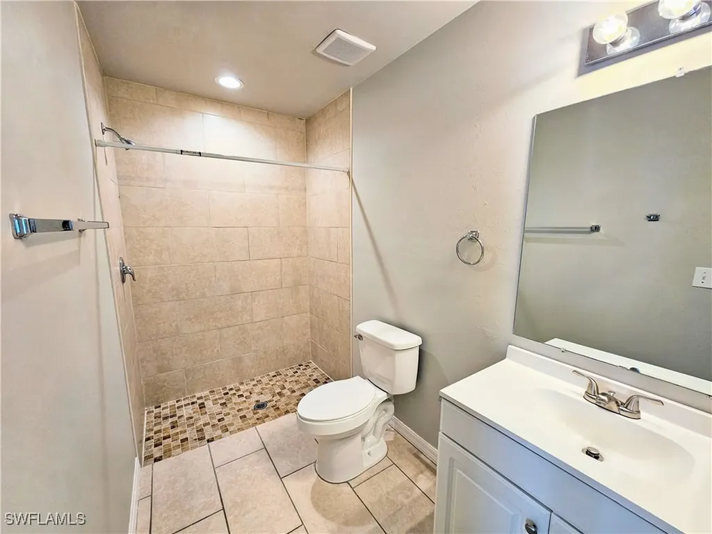 2916 SW 7th Place Cape Coral FL 33914