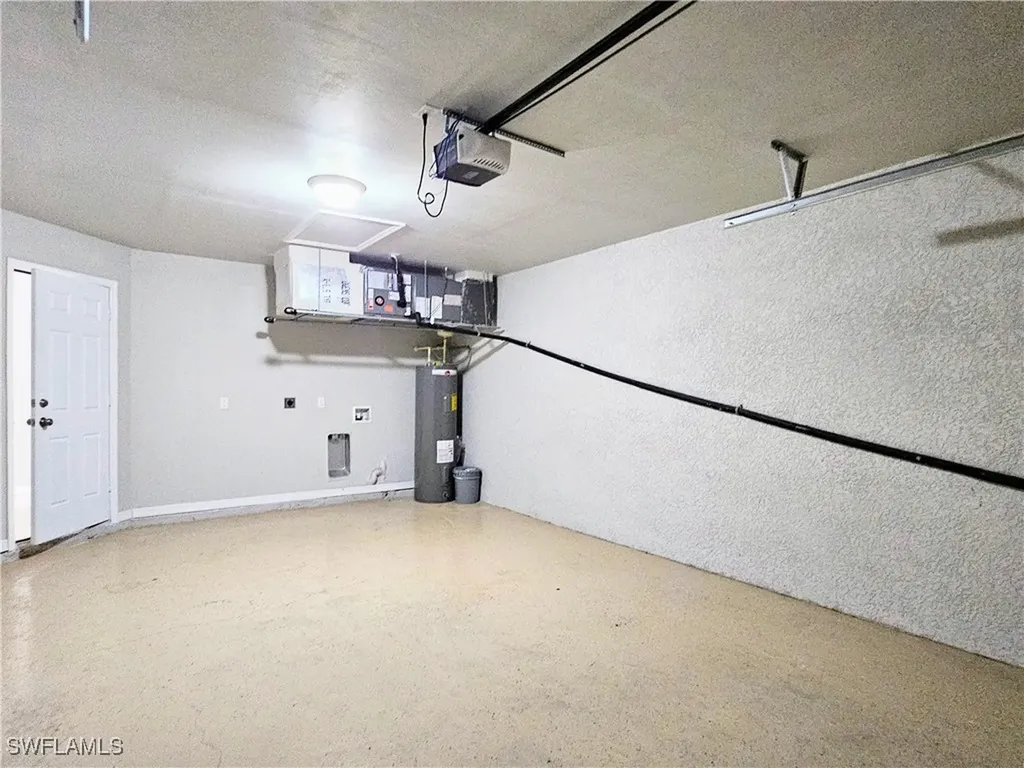 2916 SW 7th Place Cape Coral FL 33914