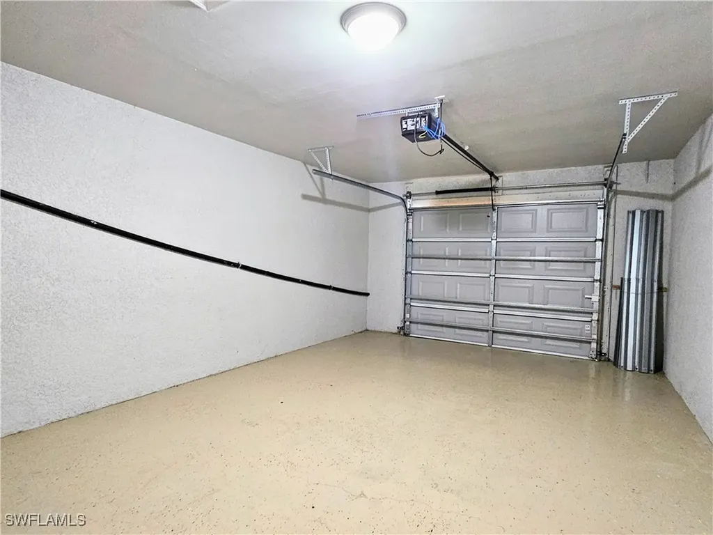 2916 SW 7th Place Cape Coral FL 33914