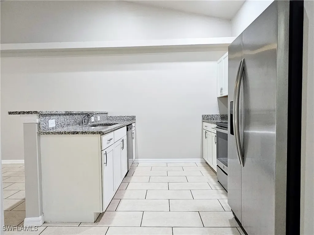 2916 SW 7th Place Cape Coral FL 33914