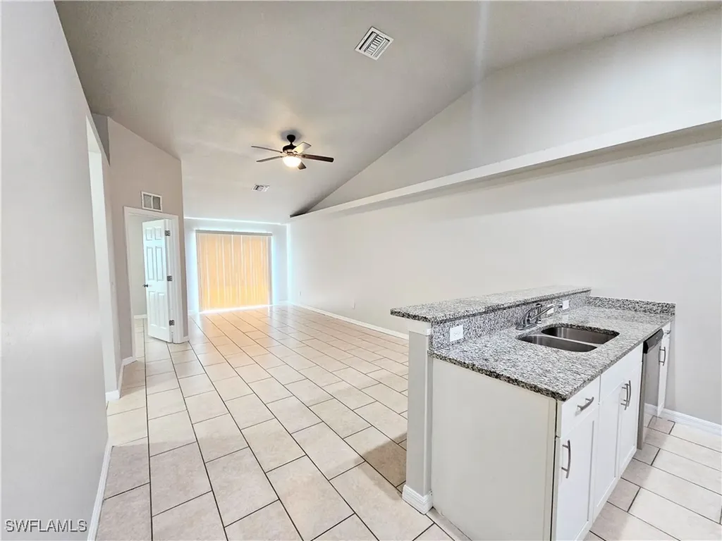 2916 SW 7th Place Cape Coral FL 33914