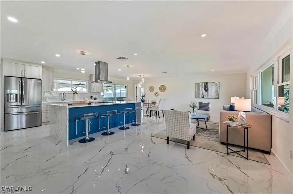 3611 SE 21st Place Cape Coral FL 33904