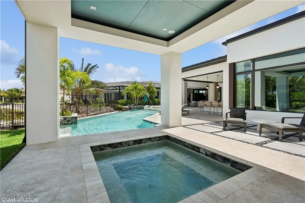 10411 Via Parma Way Miromar Lakes FL 33913
