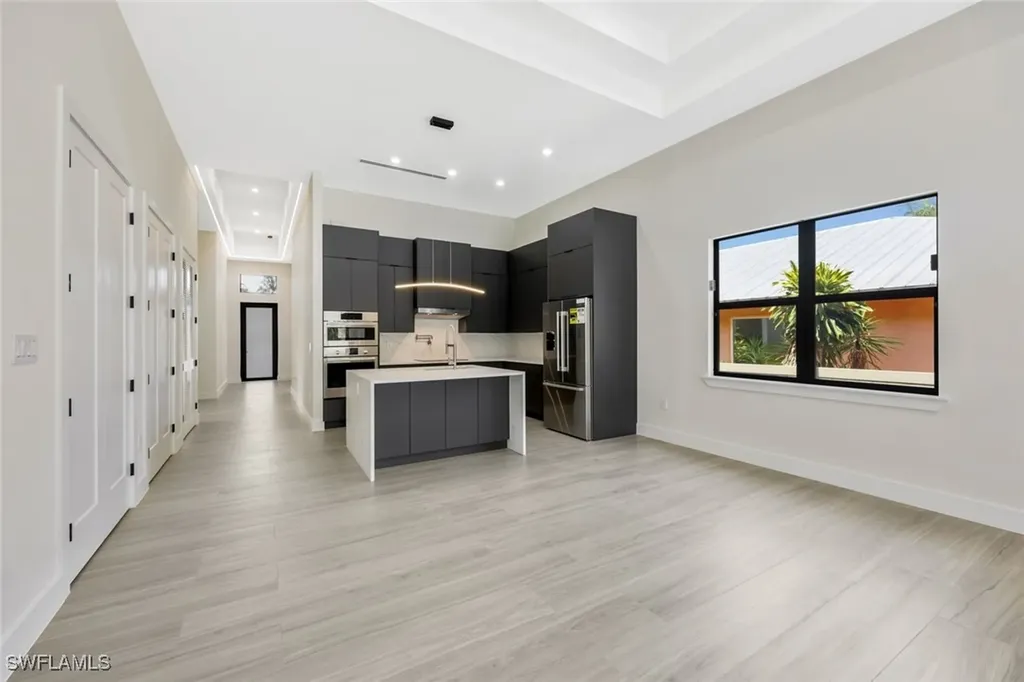 1297 Trail Terrace Drive Naples FL 34103