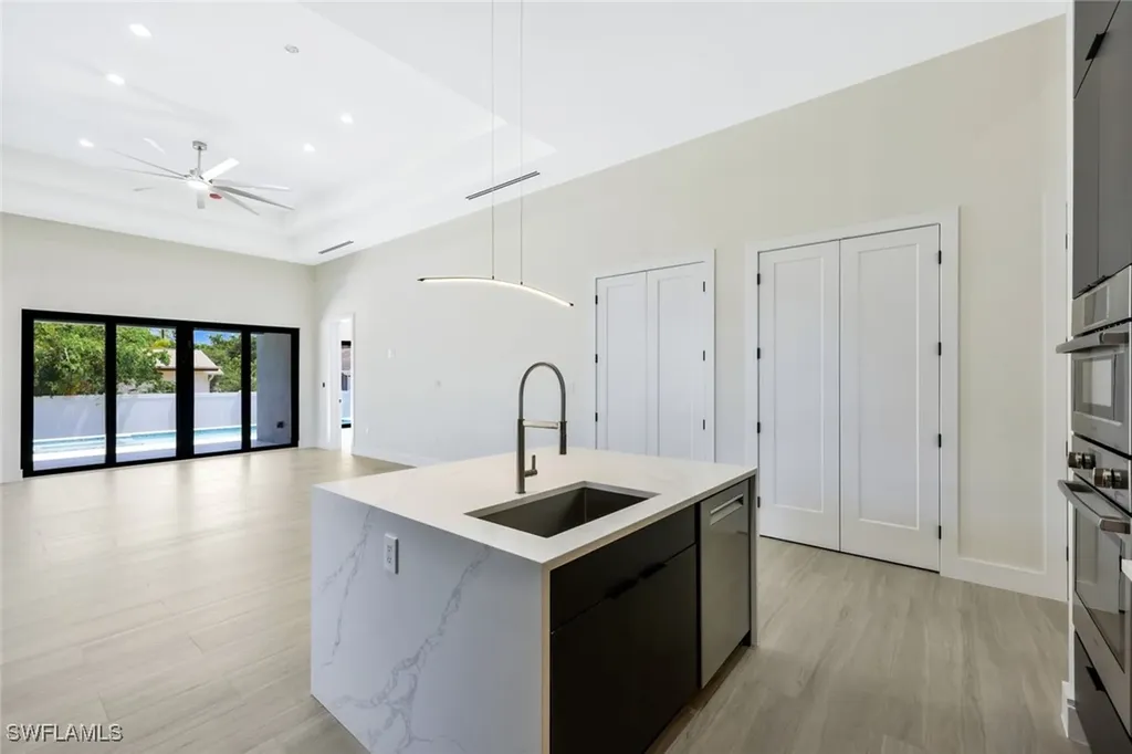 1297 Trail Terrace Drive Naples FL 34103