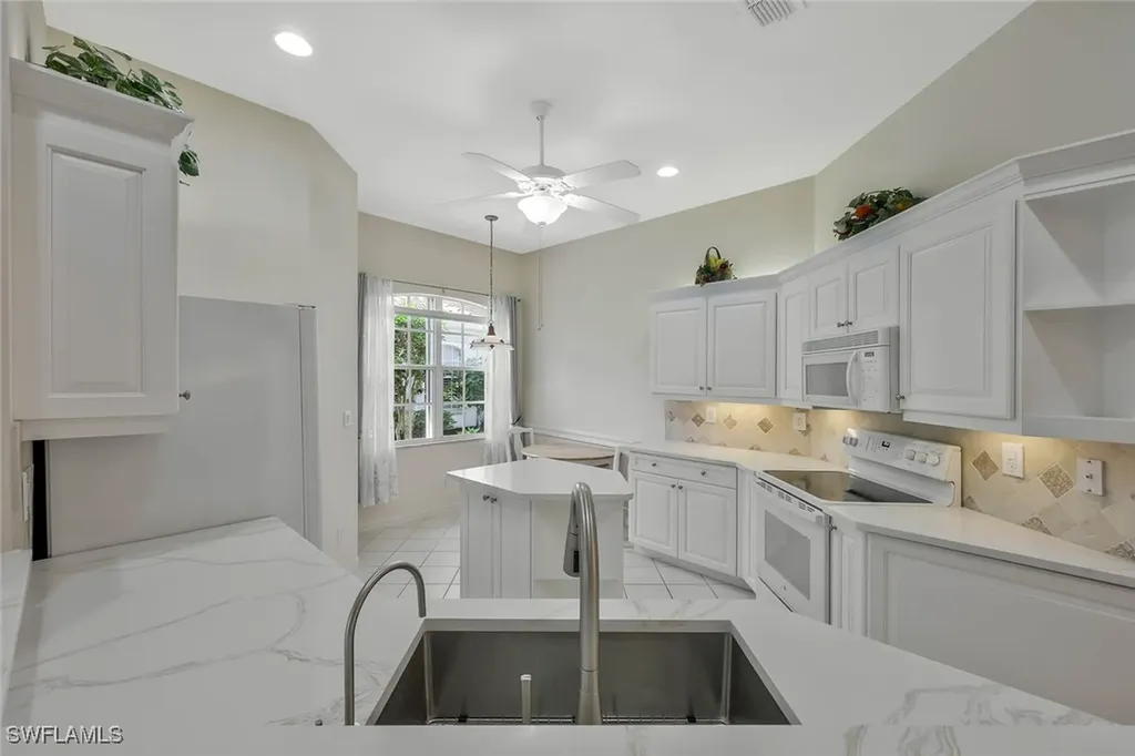 12695 Fox Ridge Drive Bonita Springs FL 34135