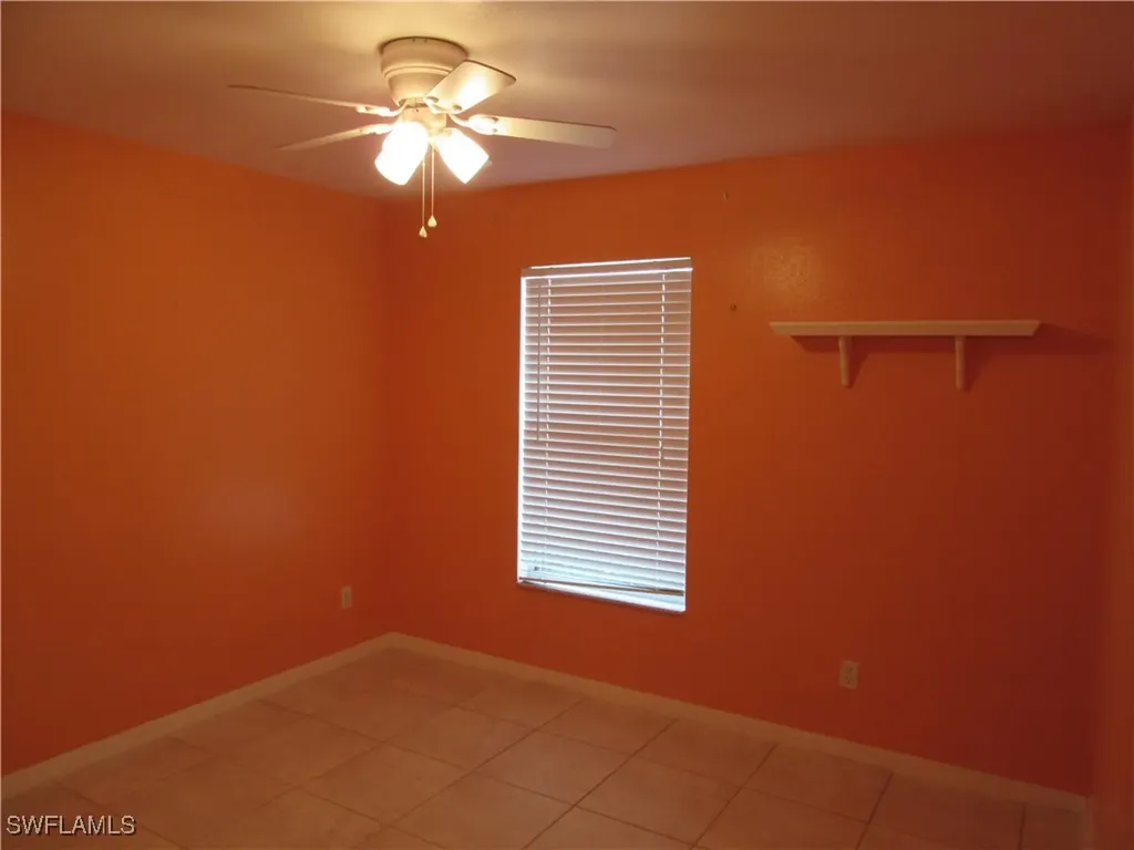 271 SW 4th Street Cape Coral FL 33991