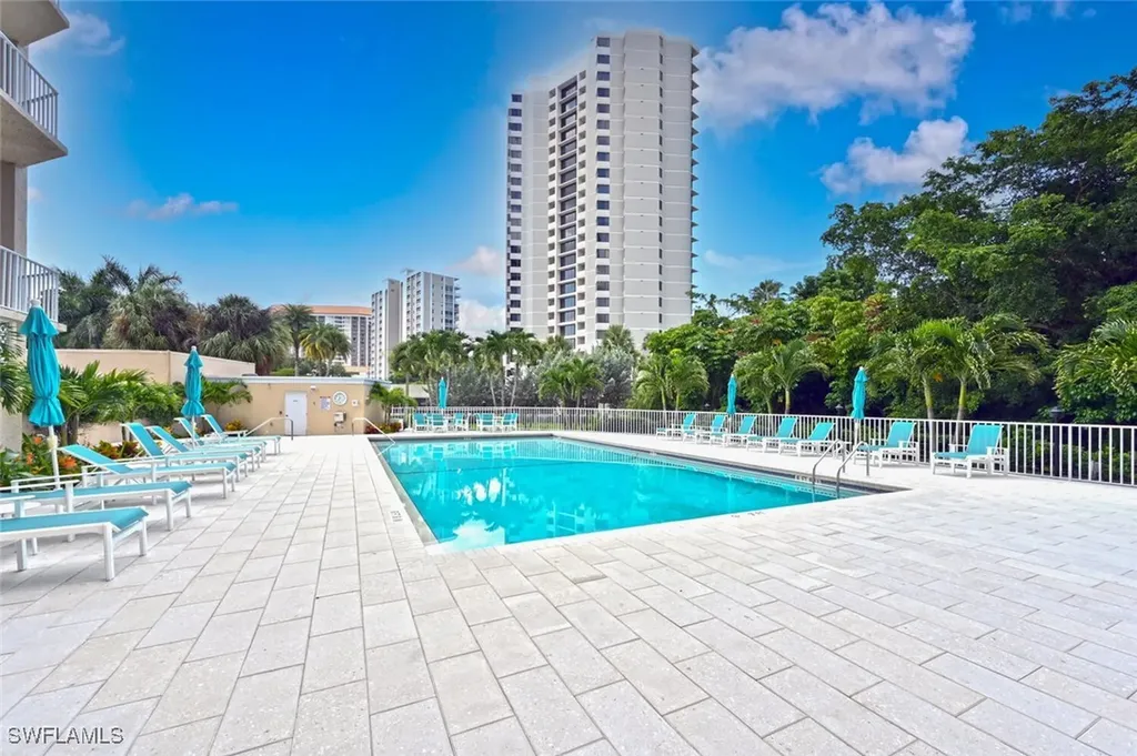 5550 Heron Point Drive Naples FL 34108