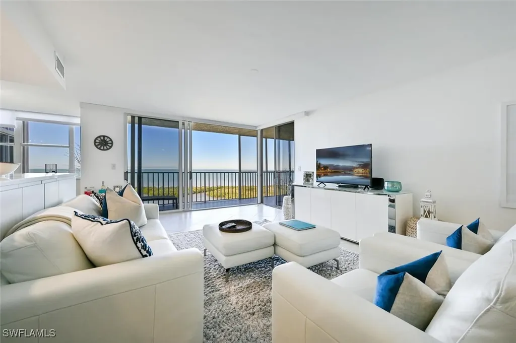 5550 Heron Point Drive Naples FL 34108