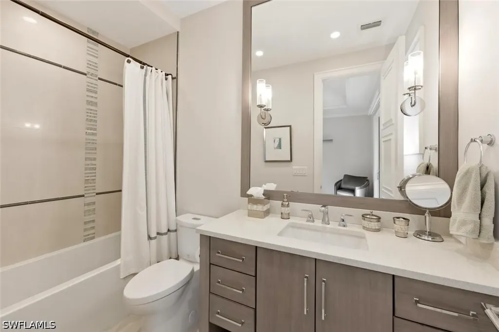727 Buttonbush Lane Naples FL 34108