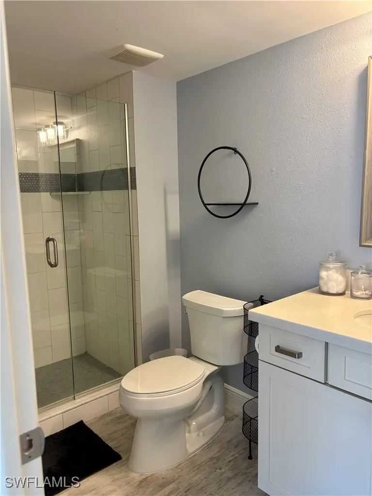 800 Meadowland Drive Naples FL 34108