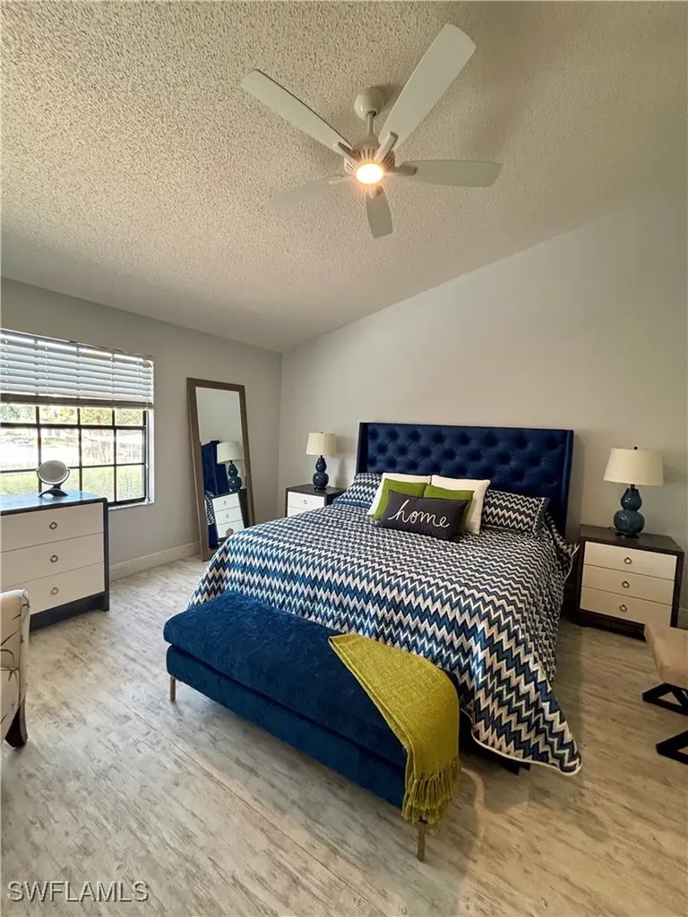 800 Meadowland Drive Naples FL 34108