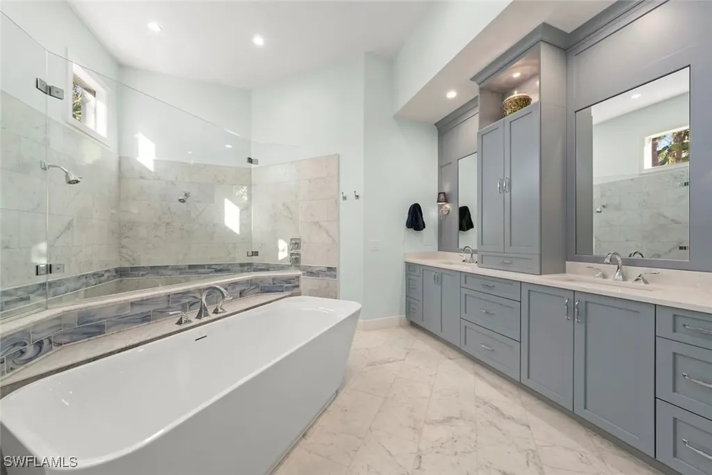 5729 Baltusrol Court Sanibel FL 33957