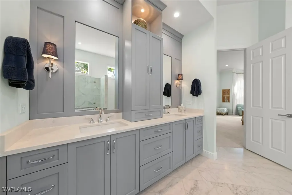 5729 Baltusrol Court Sanibel FL 33957