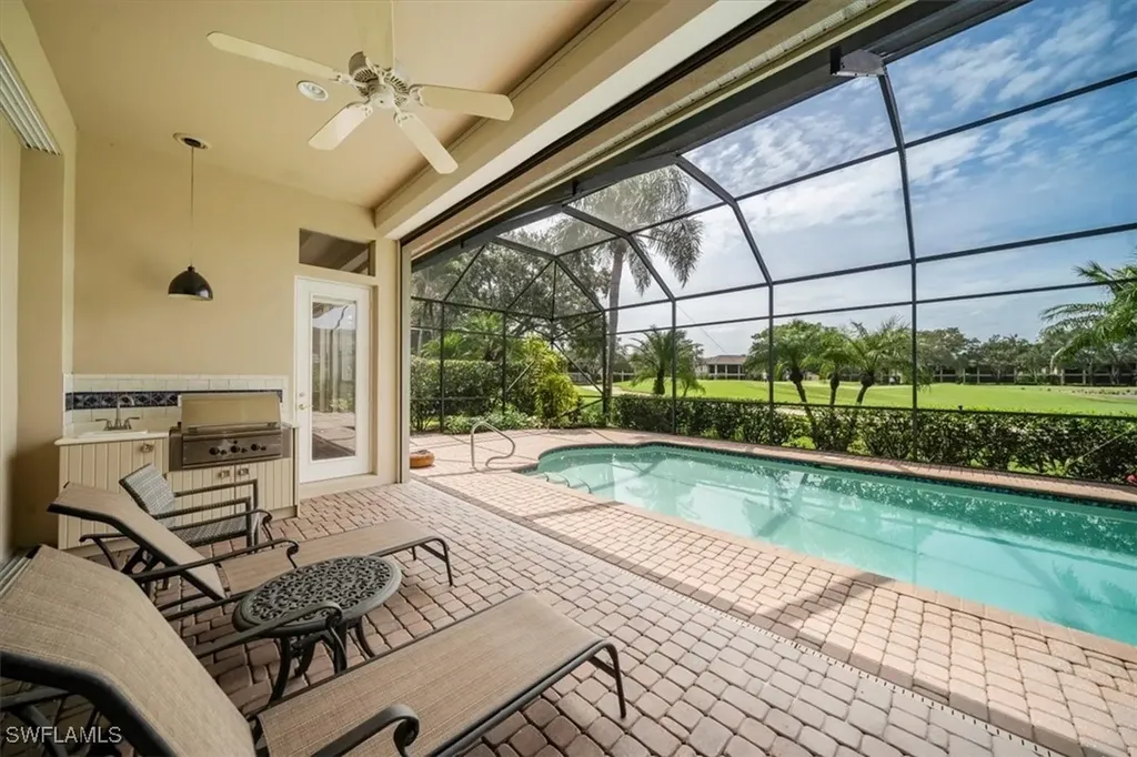 1094 Camelot Circle Naples FL 34119