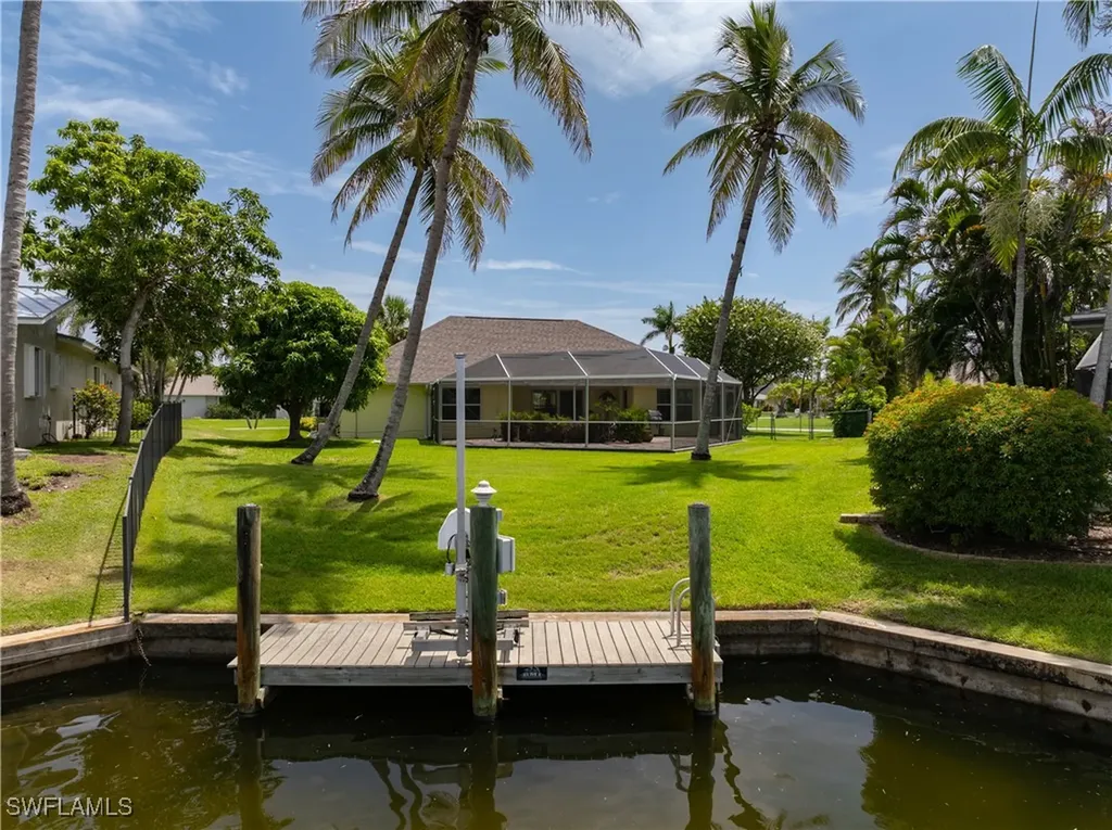 5514 SW 9th Avenue Cape Coral FL 33914