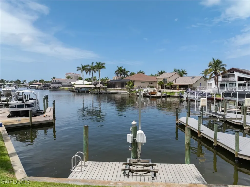 5514 SW 9th Avenue Cape Coral FL 33914