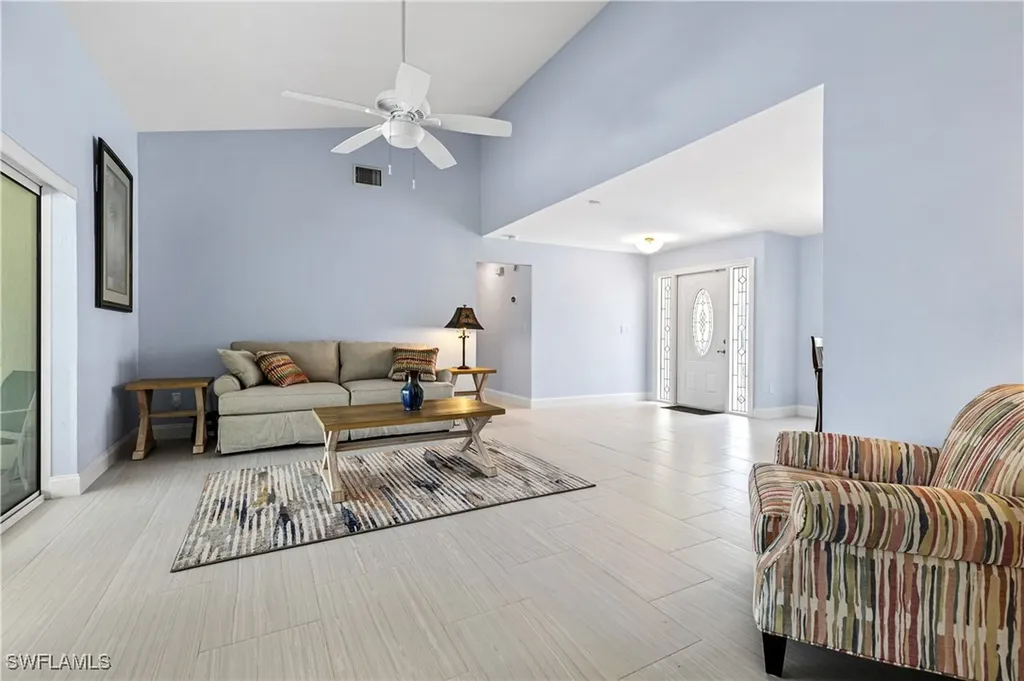 5514 SW 9th Avenue Cape Coral FL 33914