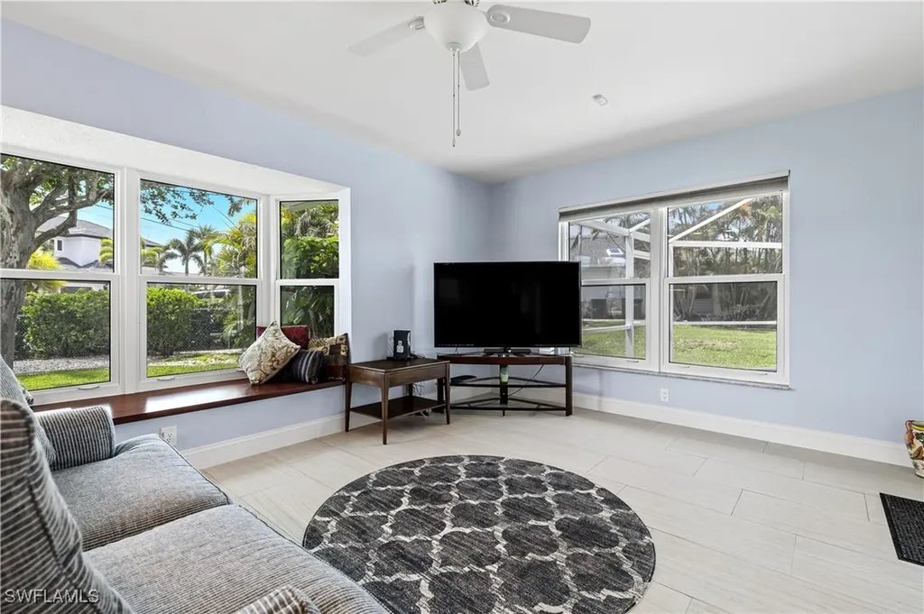5514 SW 9th Avenue Cape Coral FL 33914